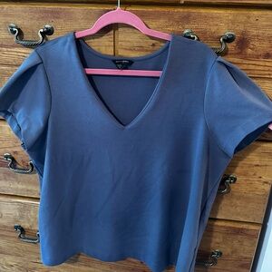 V-neck grey shirt